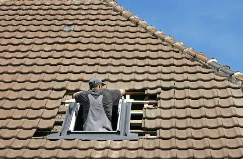 Pose de velux - Neuvy-Saint-Sépulchre